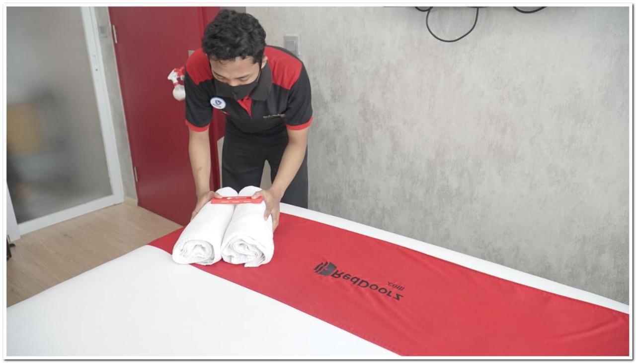 Reddoorz Syariah Near Exit Tol Malang Hotel Exterior foto